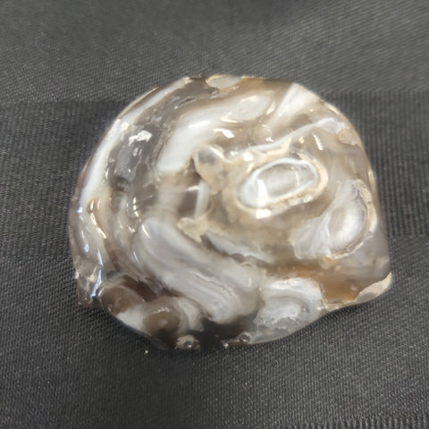 Enhydro Agates