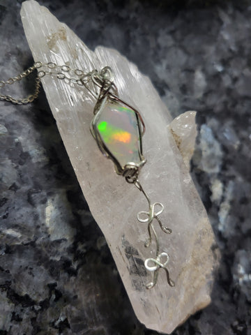 Welo Opal Kite Pendant